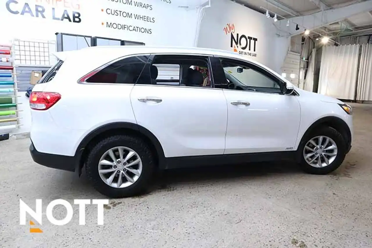 Kia Sorento снимка Kia Sorento
