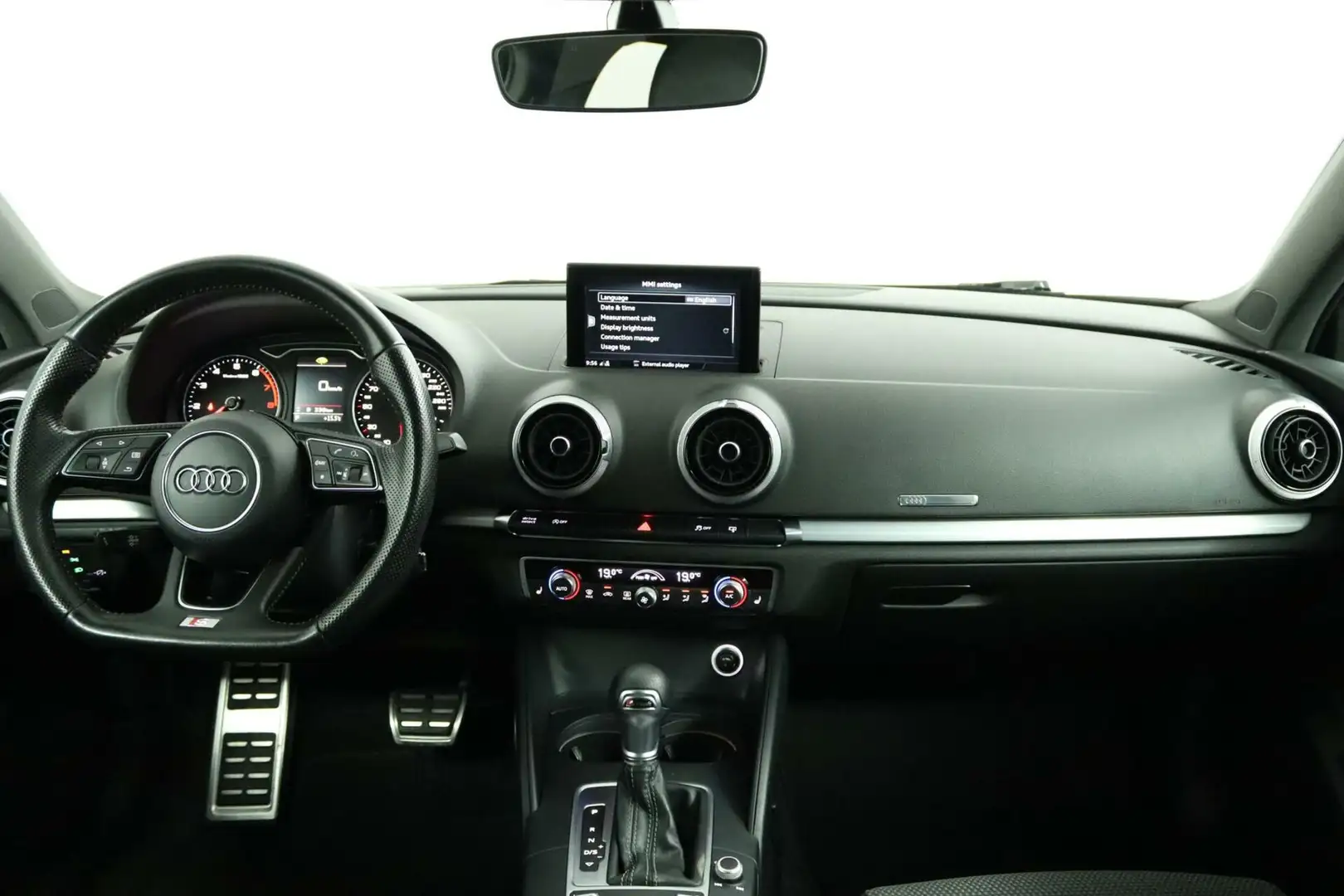 Audi A3 Limousine TFSI Airco Cruise Stoelverwarming Velgen Zwart - 2