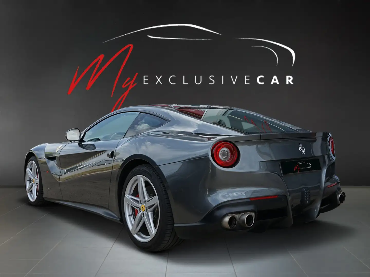 Ferrari F12 Berlinetta V12 740ch - Habitacle full carbone Gri - 2