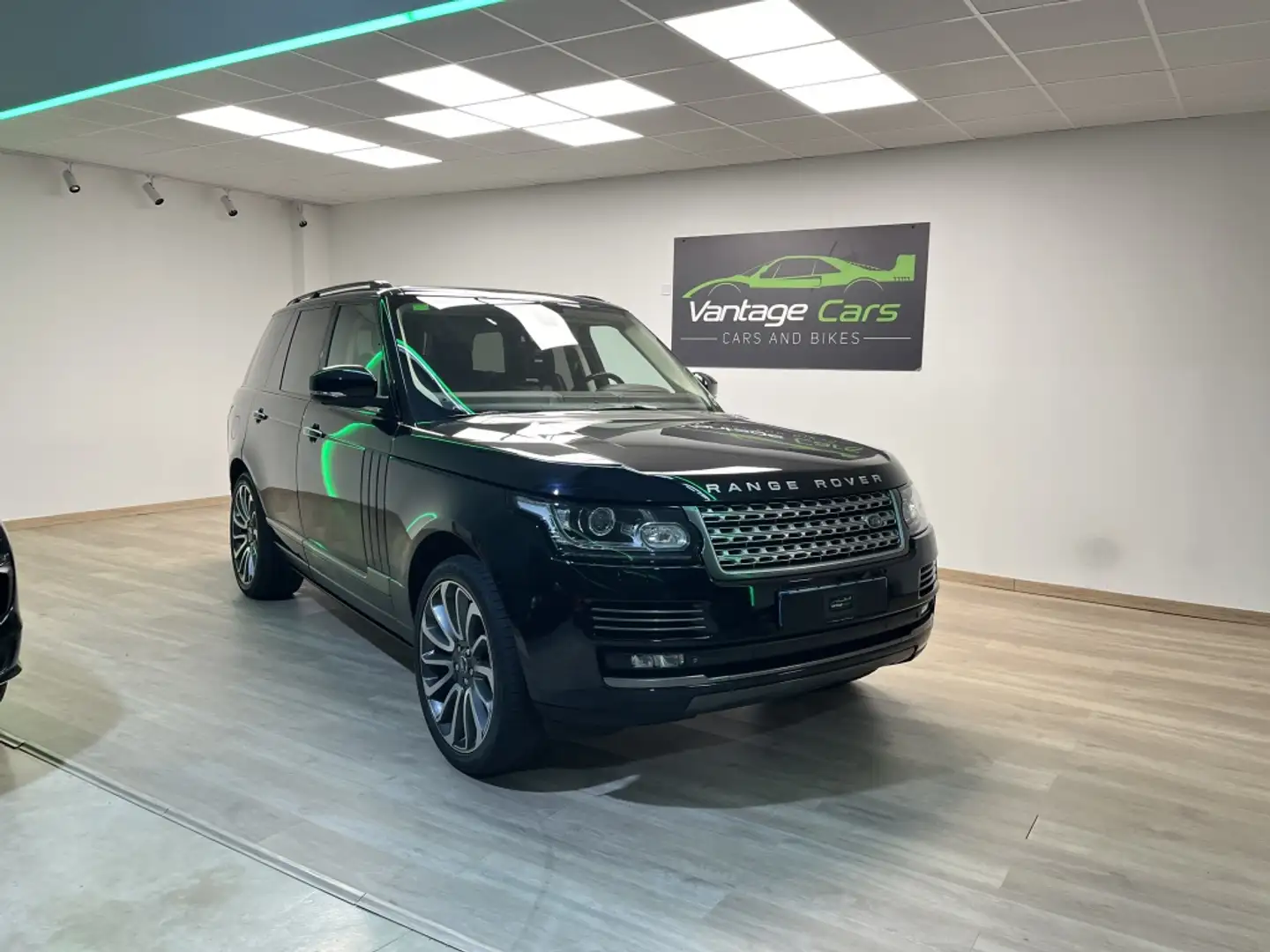 Land Rover Range Rover 4.4SDV8 Autobiography Aut. Negro - 1