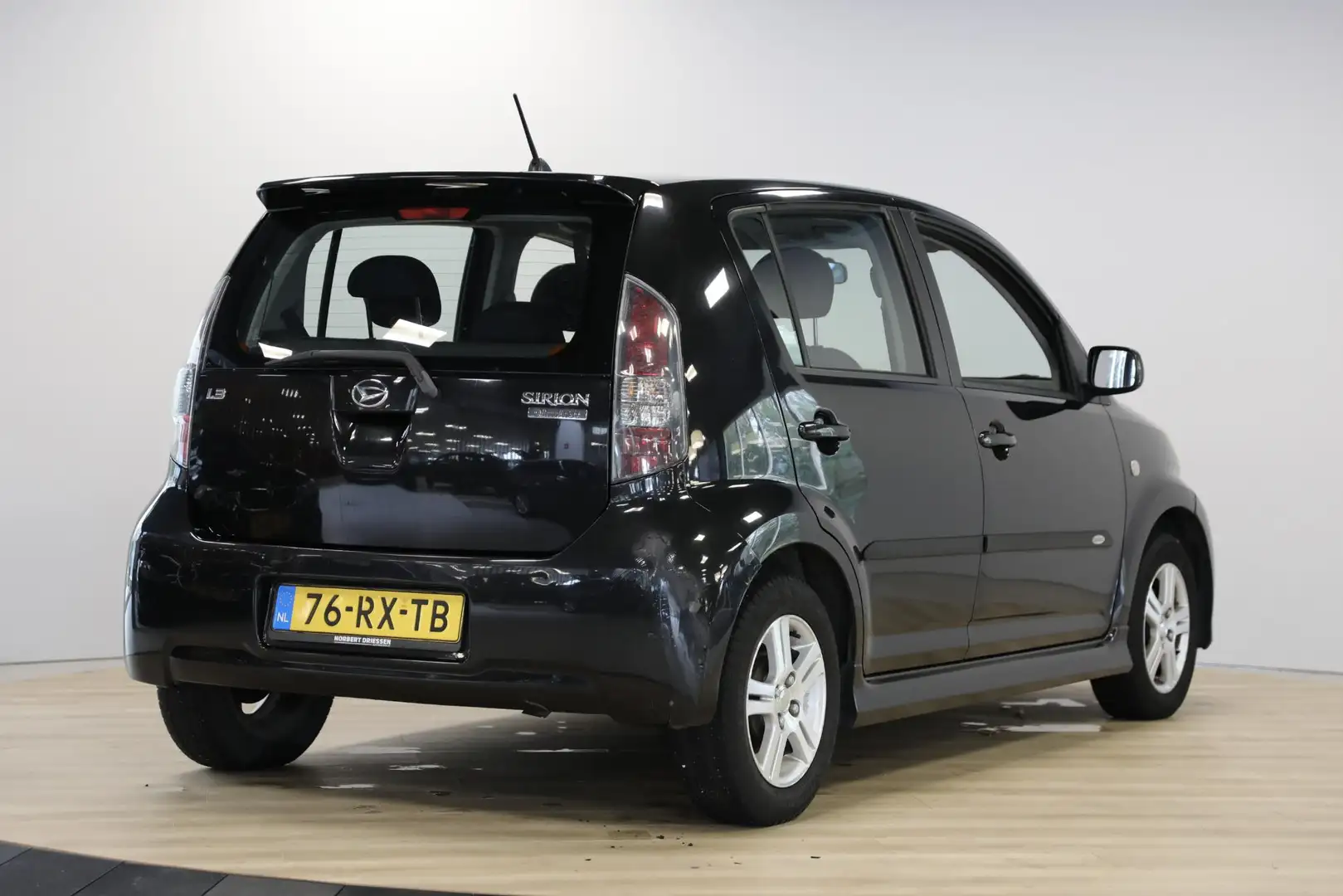 Daihatsu Sirion 2 1.3-16V Comfort Noir - 2