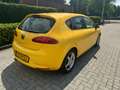 SEAT Leon 1.6 Reference airco, lmv, elek ramen Geel - thumbnail 3