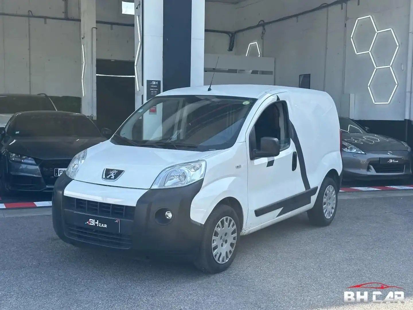 Peugeot Bipper FOURGON 1.3 HDI 75cv CLIM PLUS Blanc - 1
