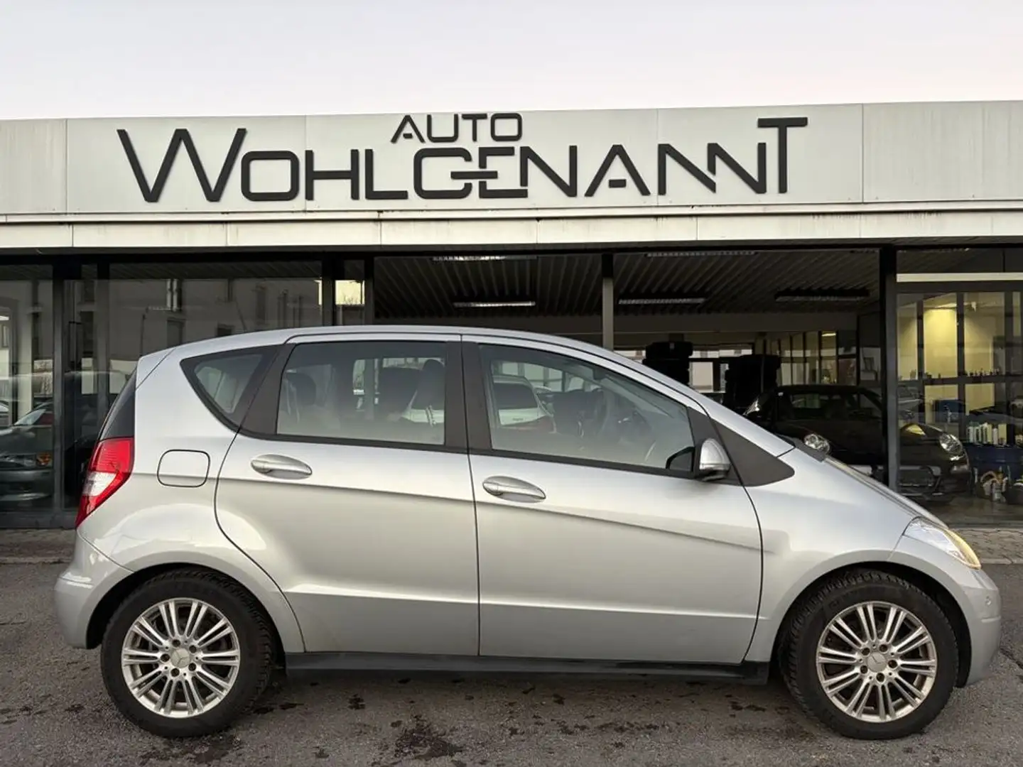 Mercedes-Benz A 160 (169.031)Automatik Silber - 2