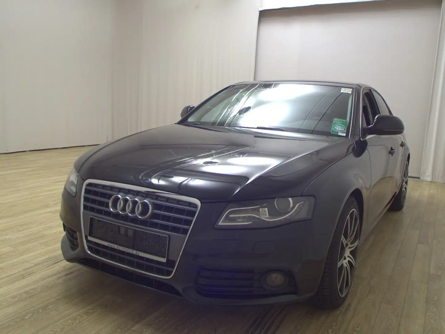 Audi A4 1.8 TFSI Ambiente Navi Xenon Shz HU 10/26 Schwarz - 2