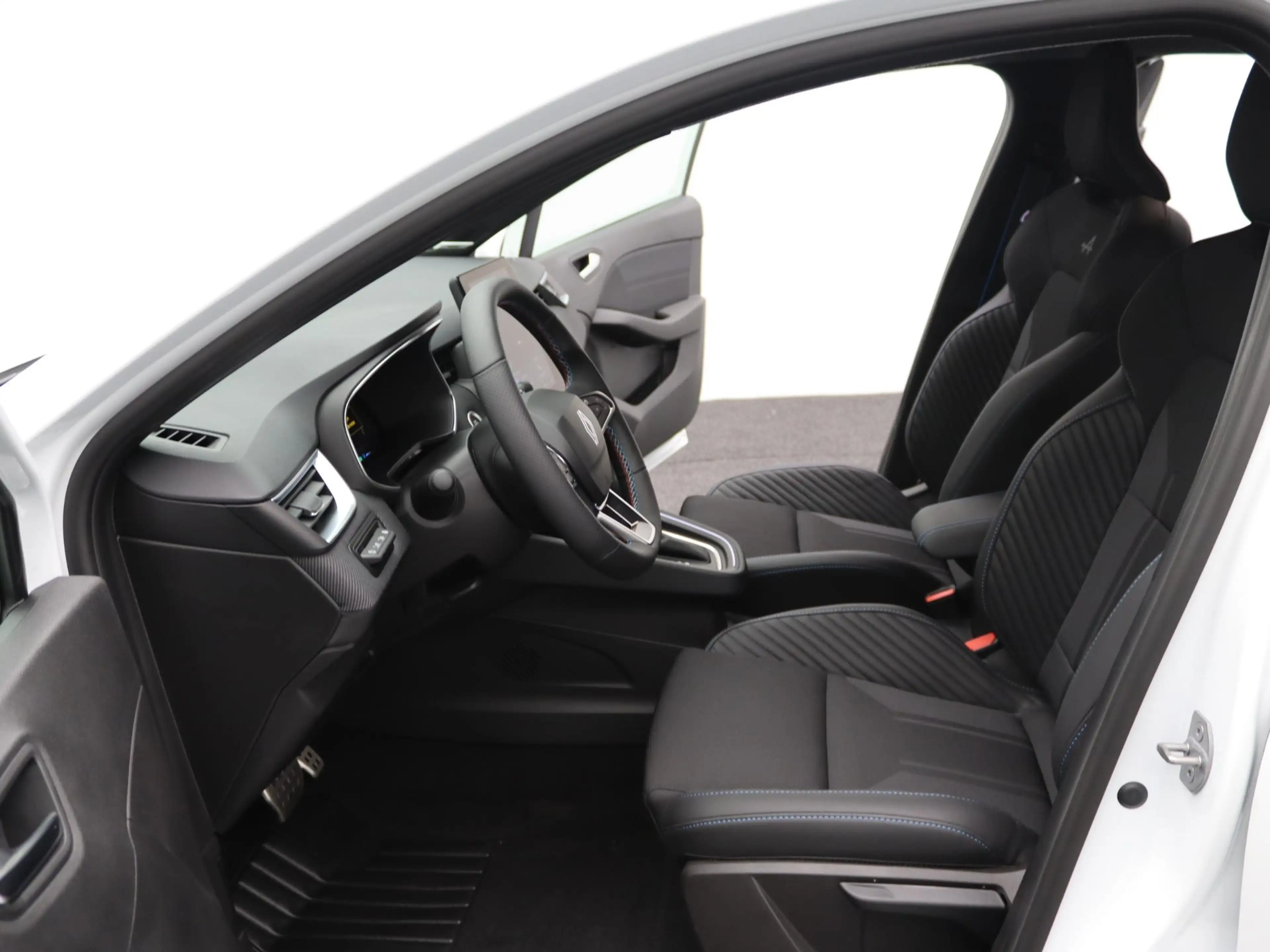 Renault Clio esprit Alpine full hybrid E-Tech 145 | Adapt. Crui — photo 13