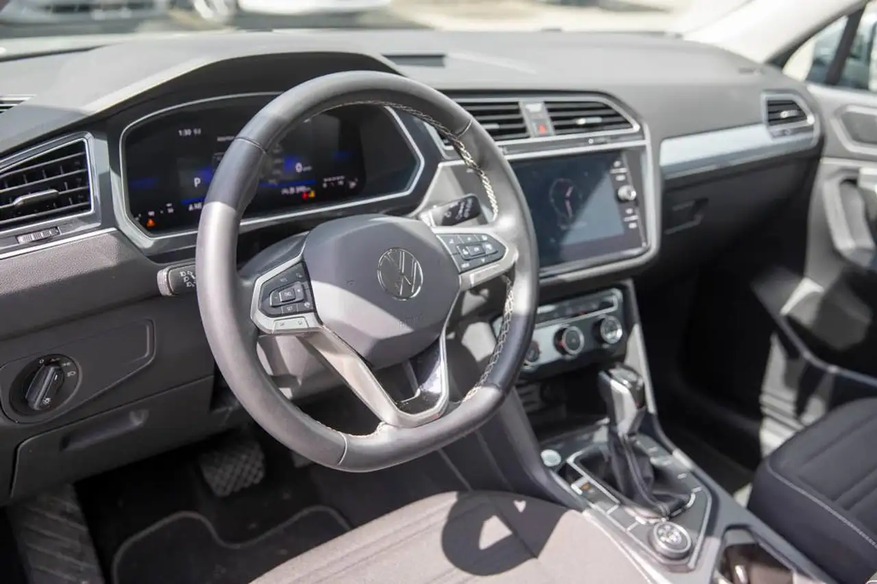 Volkswagen Tiguan снимка Volkswagen Tiguan