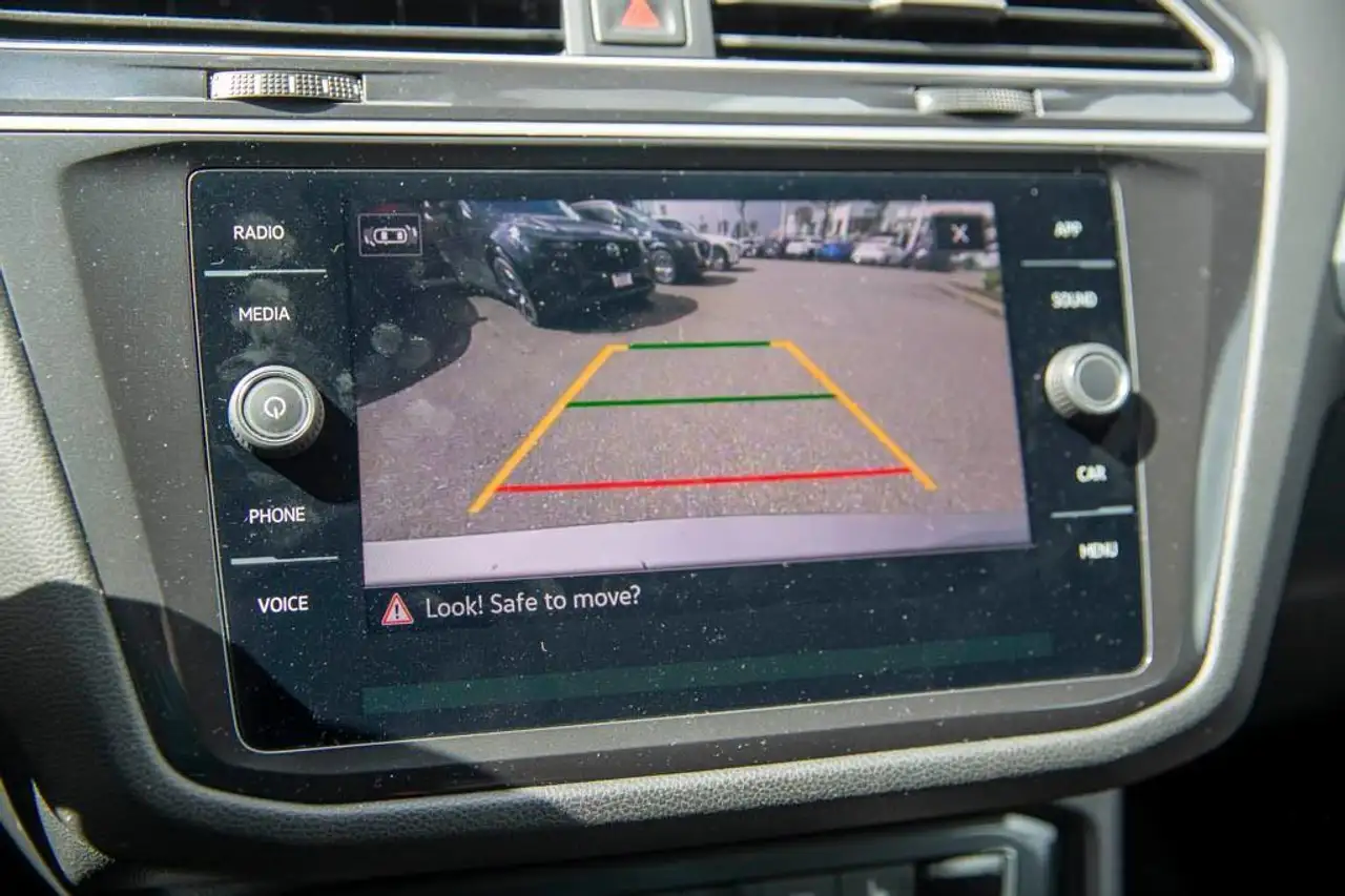 Volkswagen Tiguan снимка Volkswagen Tiguan