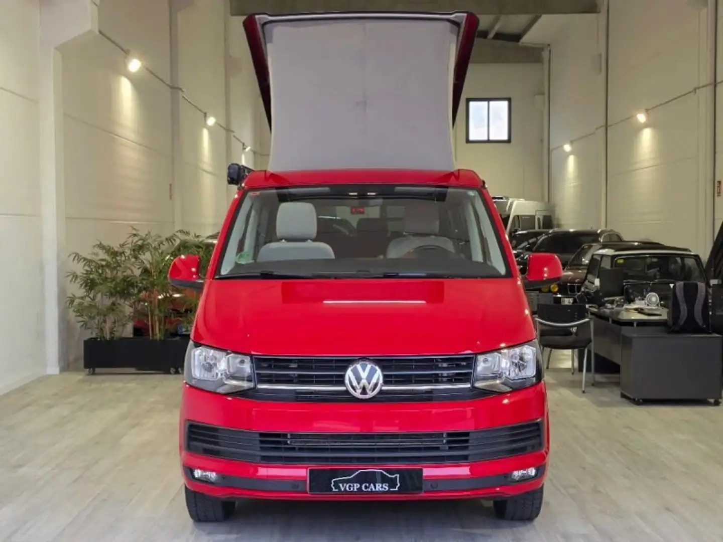 Volkswagen Beach 2.0 TDI 110kW (150CV) BMT Rojo - 2