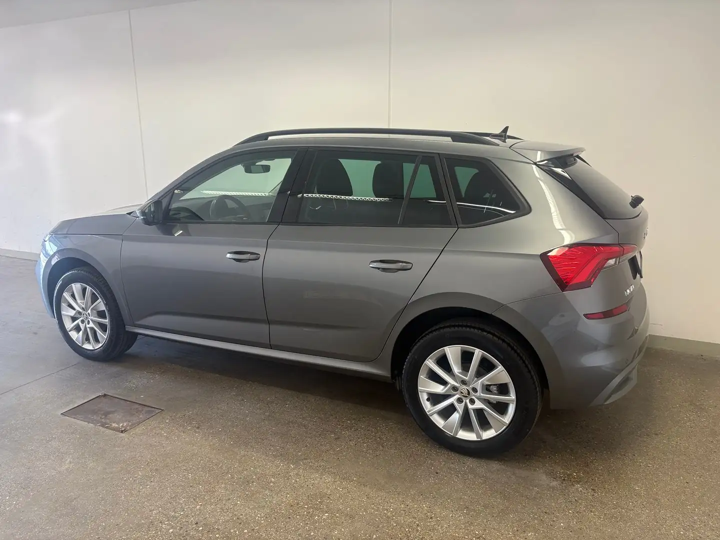 Skoda Kamiq Ambition TSI DSG Grau - 2