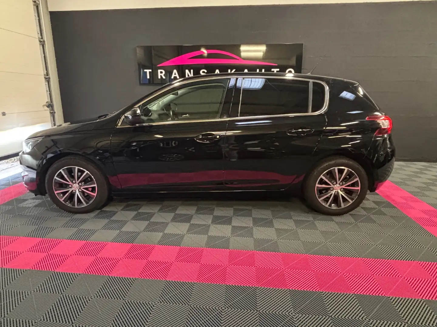 Peugeot 308 Allure Zwart - 2