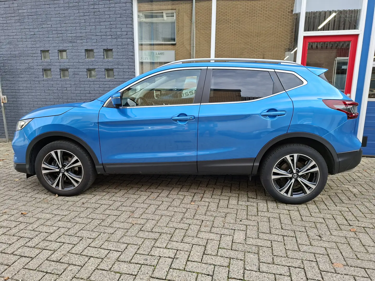 Nissan Qashqai 1.3 DIG-T N-Connecta Automaat Panoramadak RIJKLAAR Blauw - 2