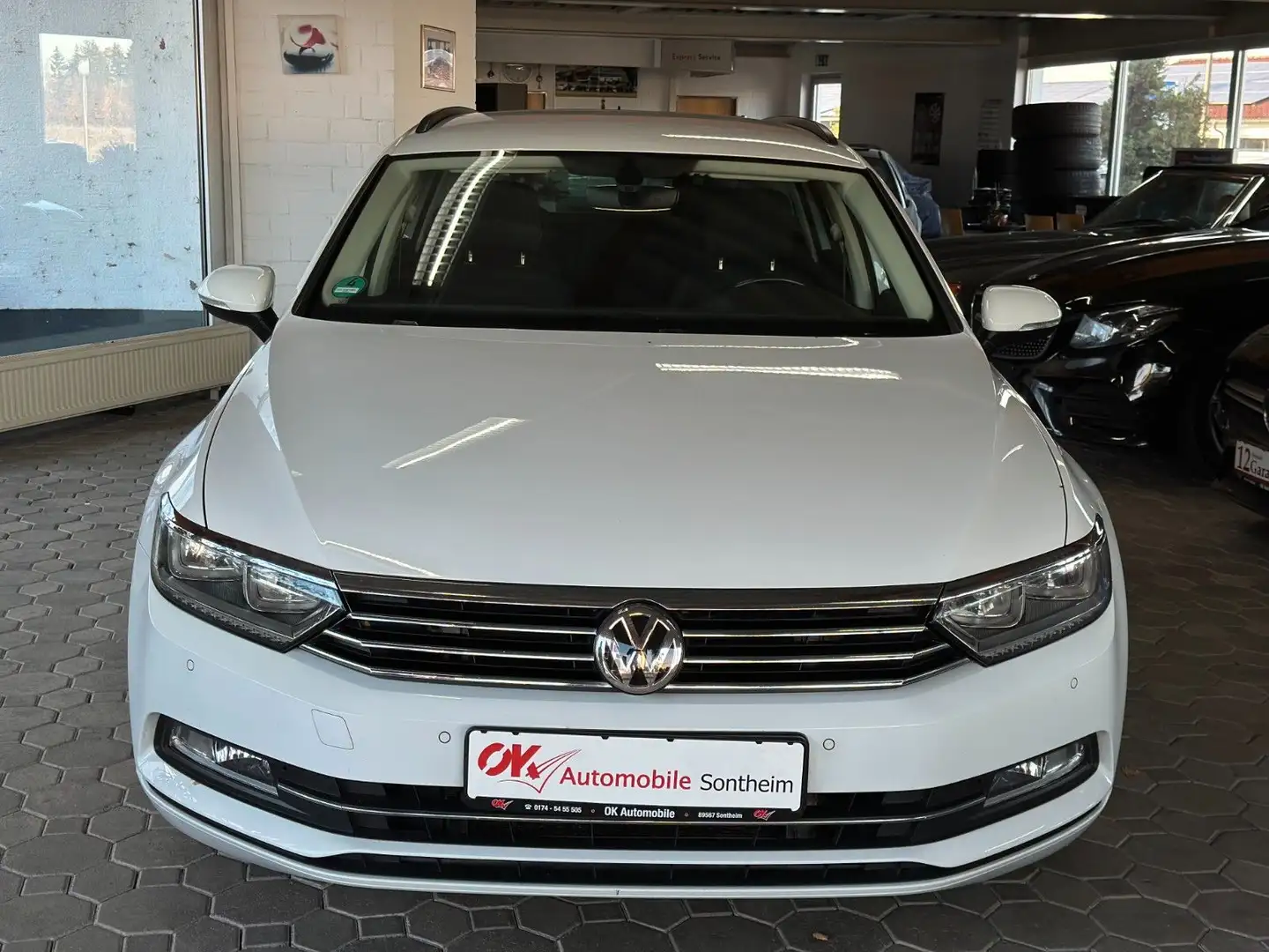 Volkswagen Passat Variant 2,0 TDI DSG BMT*PDC*ACC*Nav*LED Weiß - 2