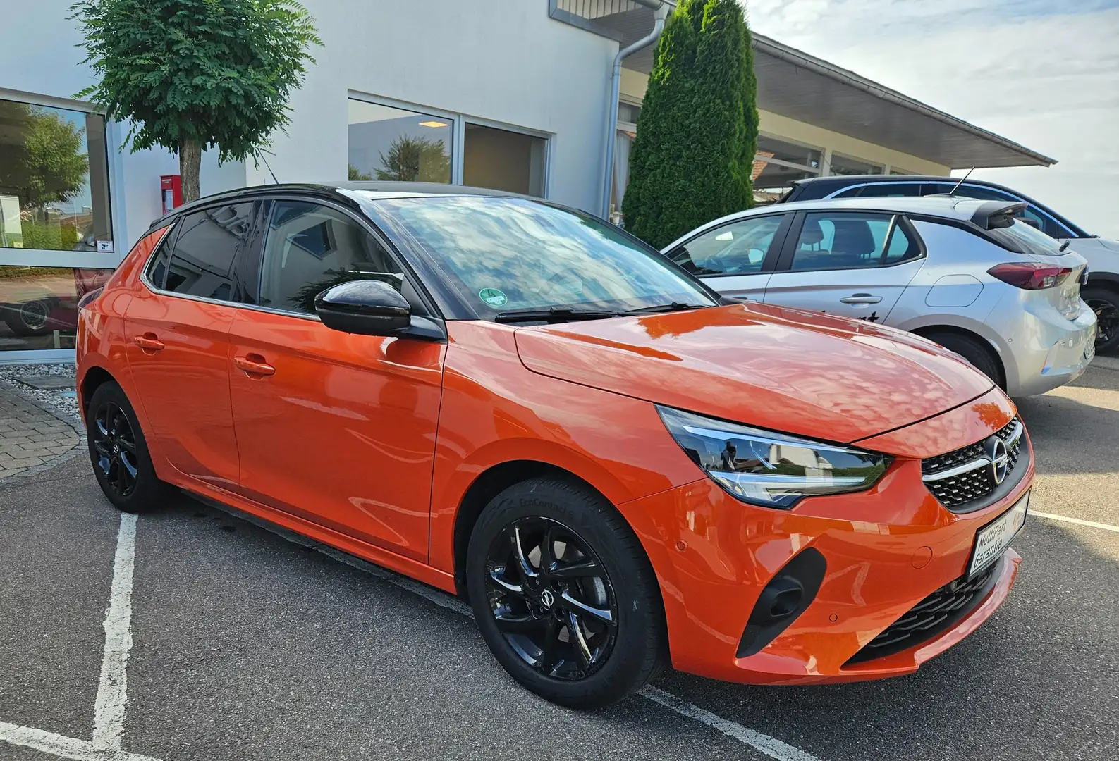 Opel Corsa Corsa 1.2 Direct Injection Turbo Start/Stop Eleg Orange - 1