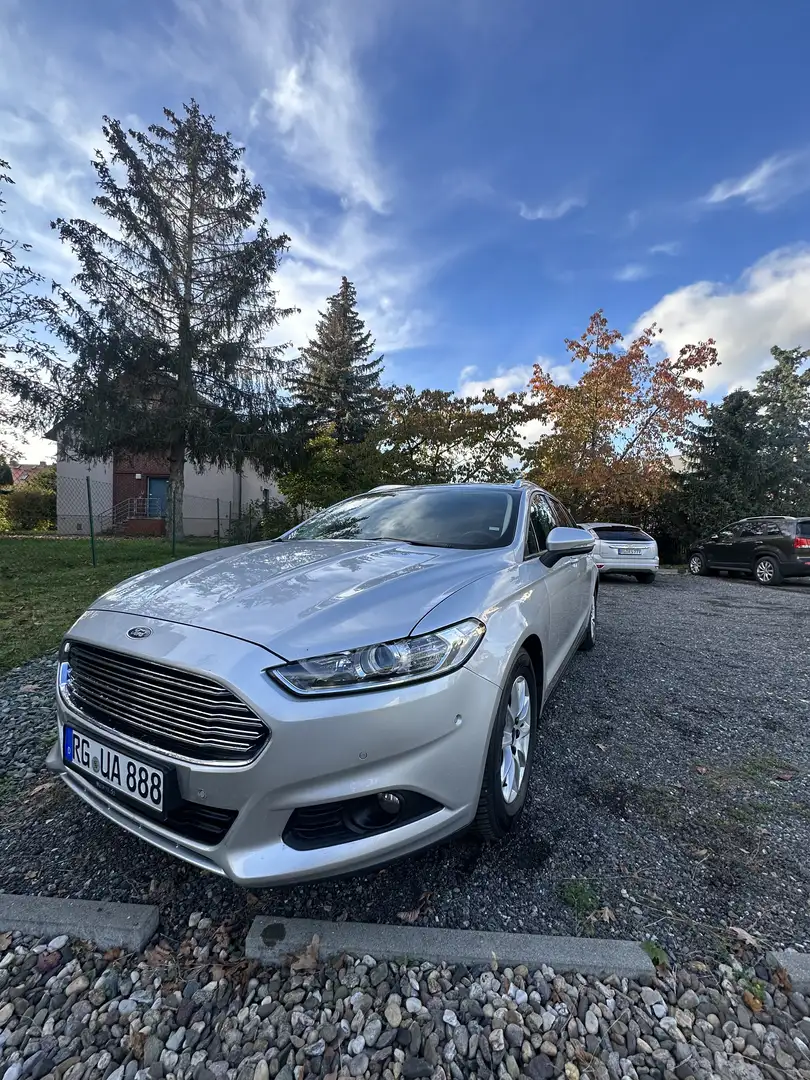 Ford Mondeo Turnier 2.0 TDCi ECOnetic Aut. Business Edition - 2