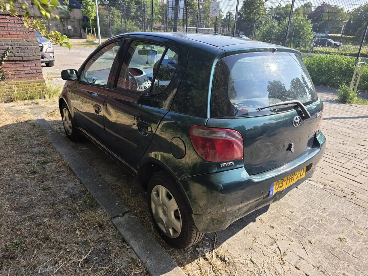 Toyota Yaris 1.3-16V VVT-i Sol AUTOMAAT, foto 2