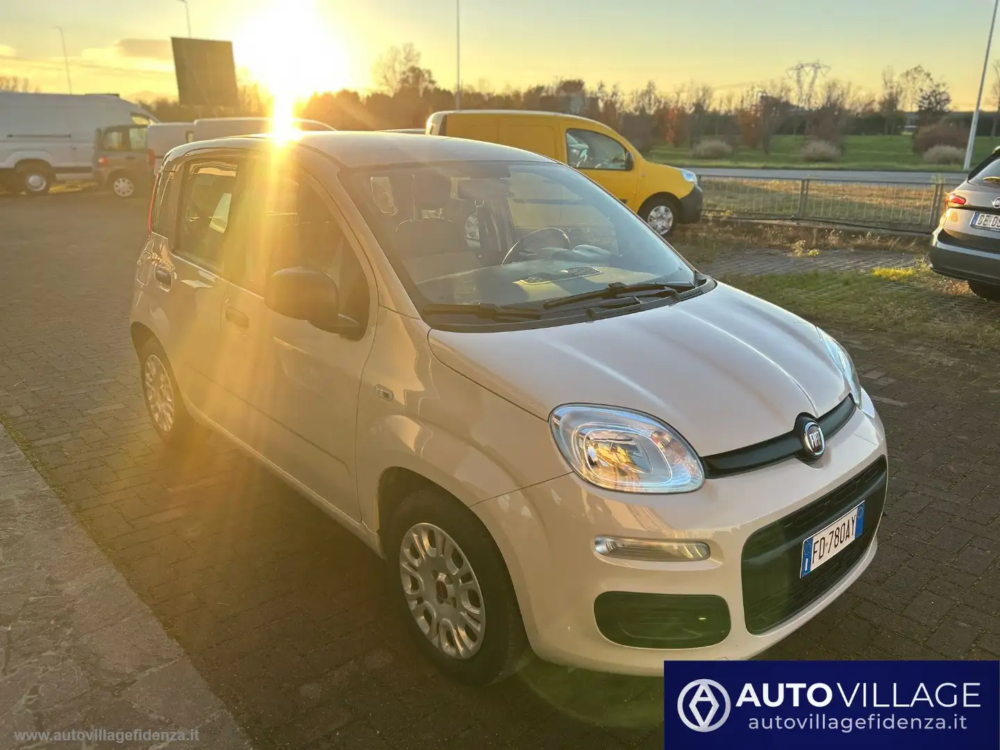 Fiat Panda 1.2 Easy Weiß - 2