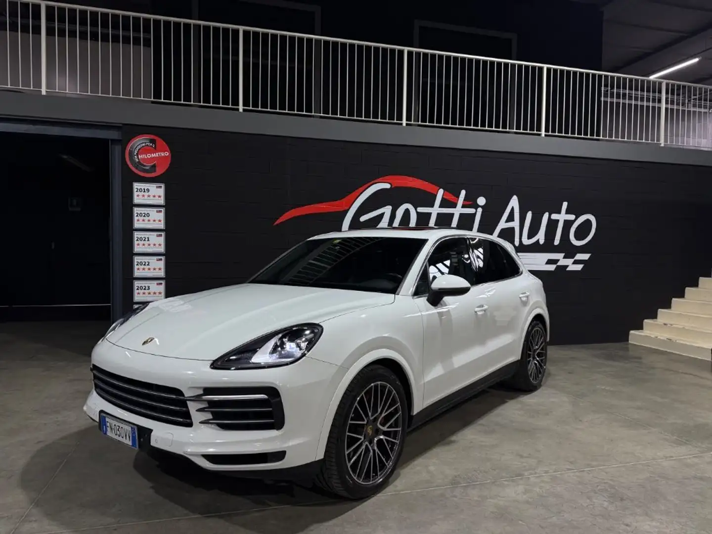 Porsche Cayenne UNICA PROPRIETARIA IVA ESPOSTA 22% Bianco - 1