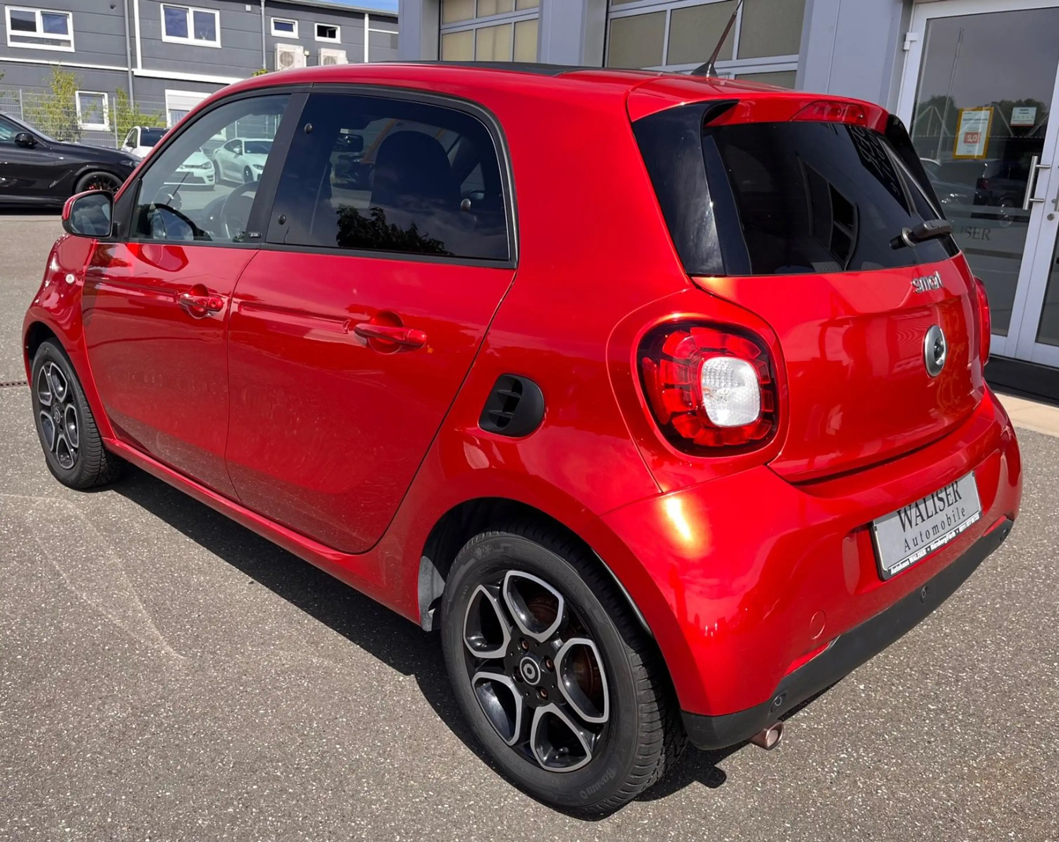 smart forFour Aut. Prime 66 kW |Navi|RFK|Faltdach| — photo 7