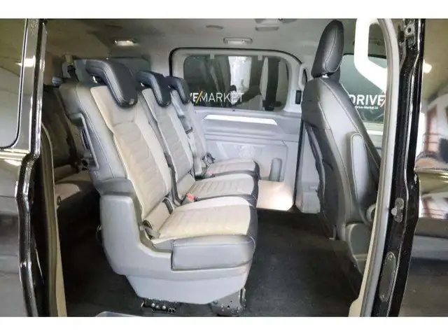 Volkswagen T7 Caravelle Style Court