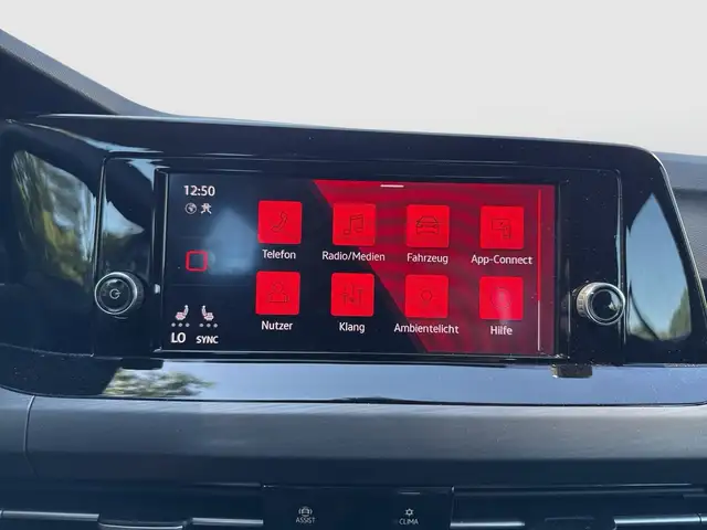 Volkswagen Golf view 12