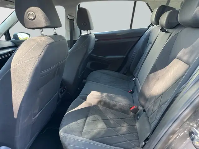 Volkswagen Golf view 10