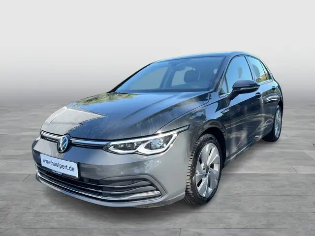 Volkswagen Golf view 2