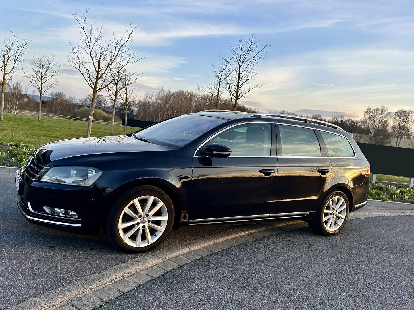 Volkswagen Passat Variant 2.0 TDI DSG Highline | Turbolader defekt Schwarz - 2