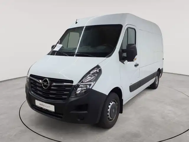 Opel Movano view 2