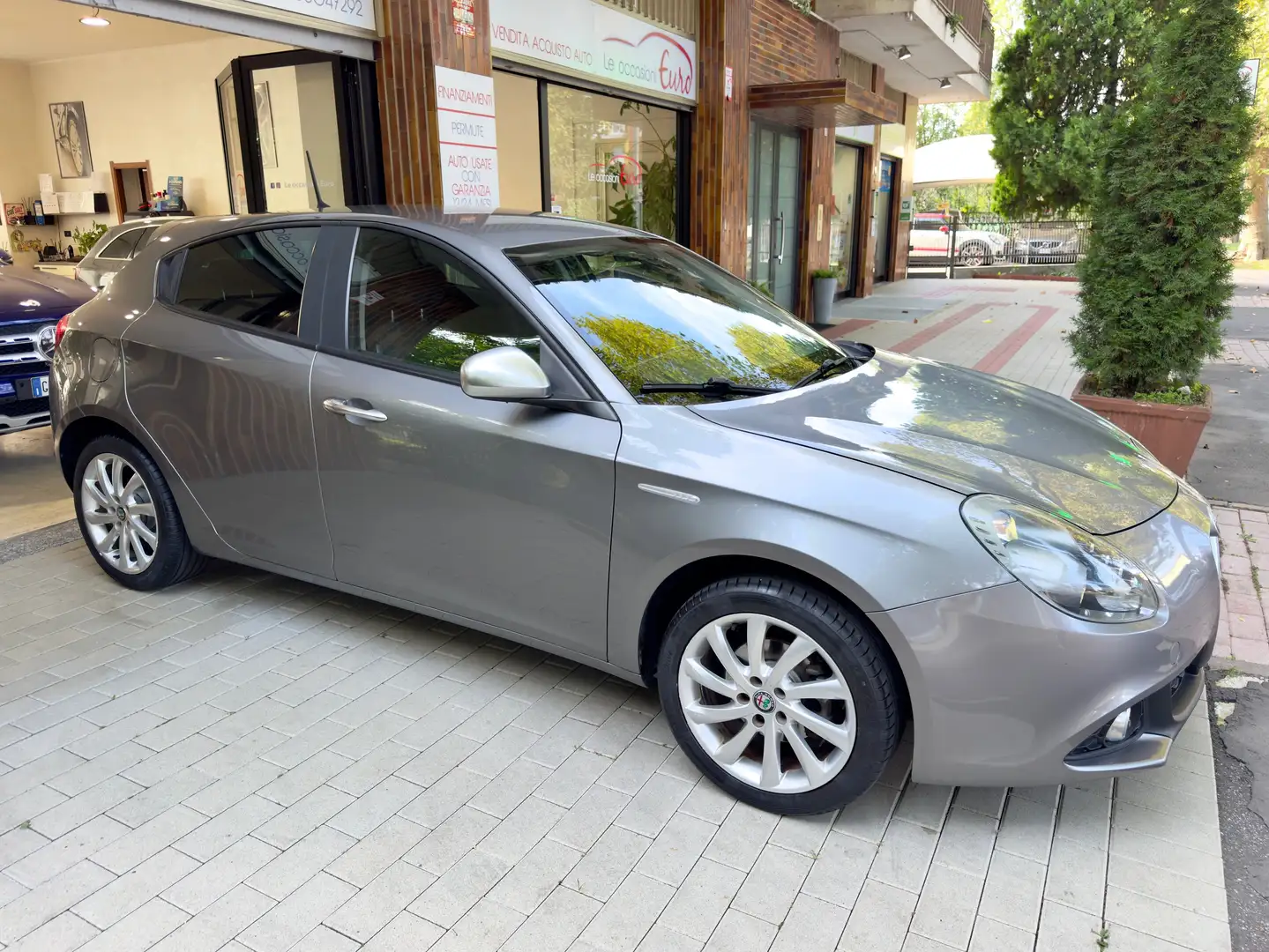 Alfa Romeo Giulietta Giulietta 1.4 120 CV., GPL Originale, Super, UniPr Grigio - 2