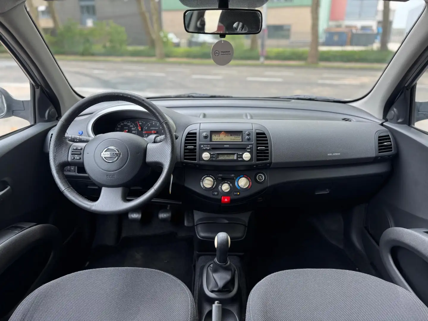 Nissan Micra 1.2|90.000km Airco Volledig onderhouden Nw APK Top Grijs - 2