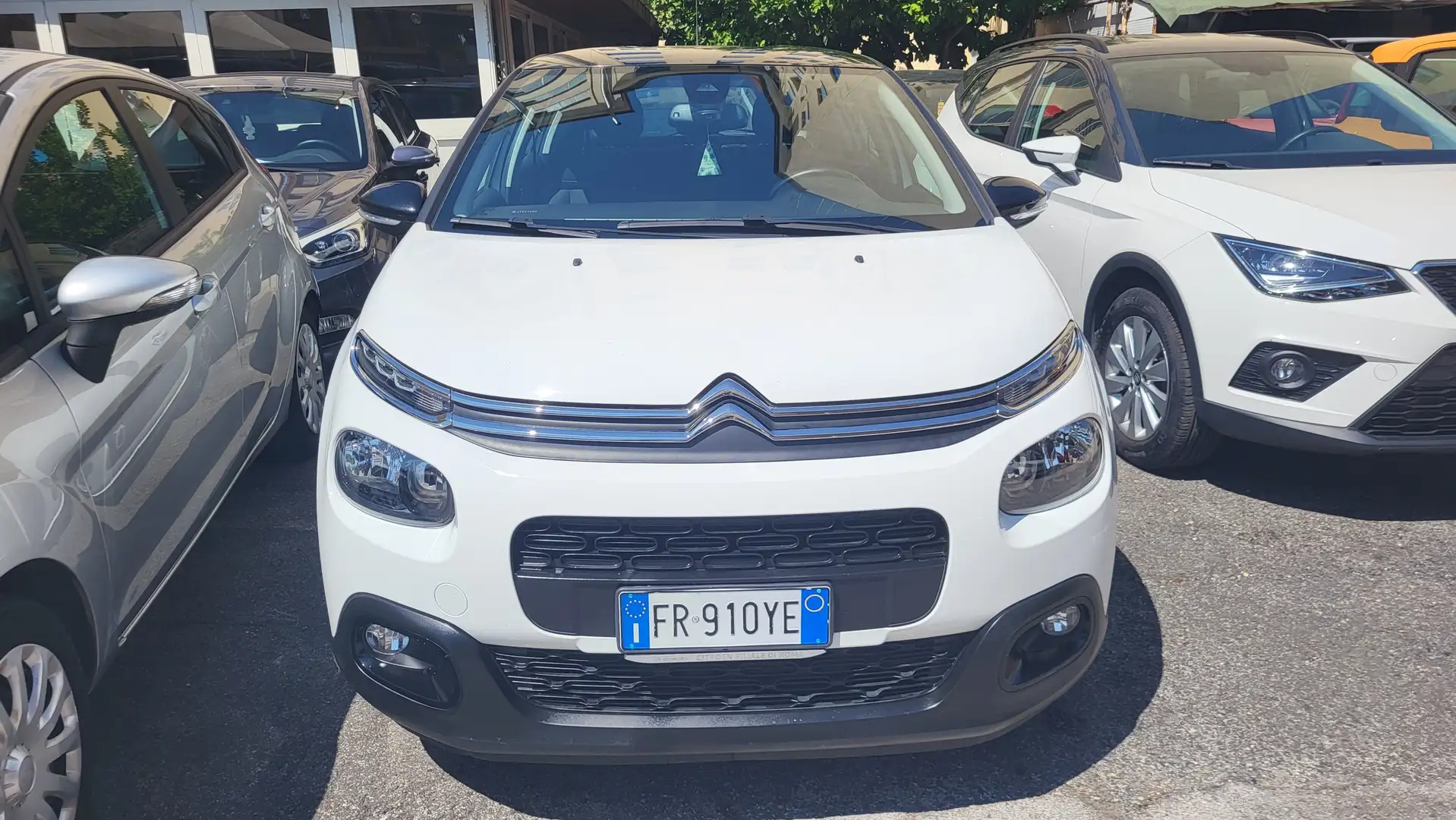 Citroen C3 C3 III 2017 1.2 puretech Shine Gpl 82cv Blanc - 2