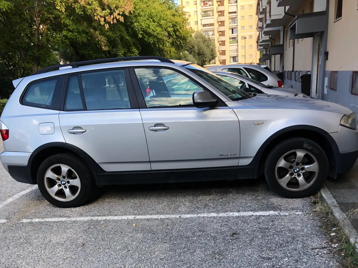 BMW X3 X3 E83 xdrive20d (2.0d) Attiva 177cv Argento - 1