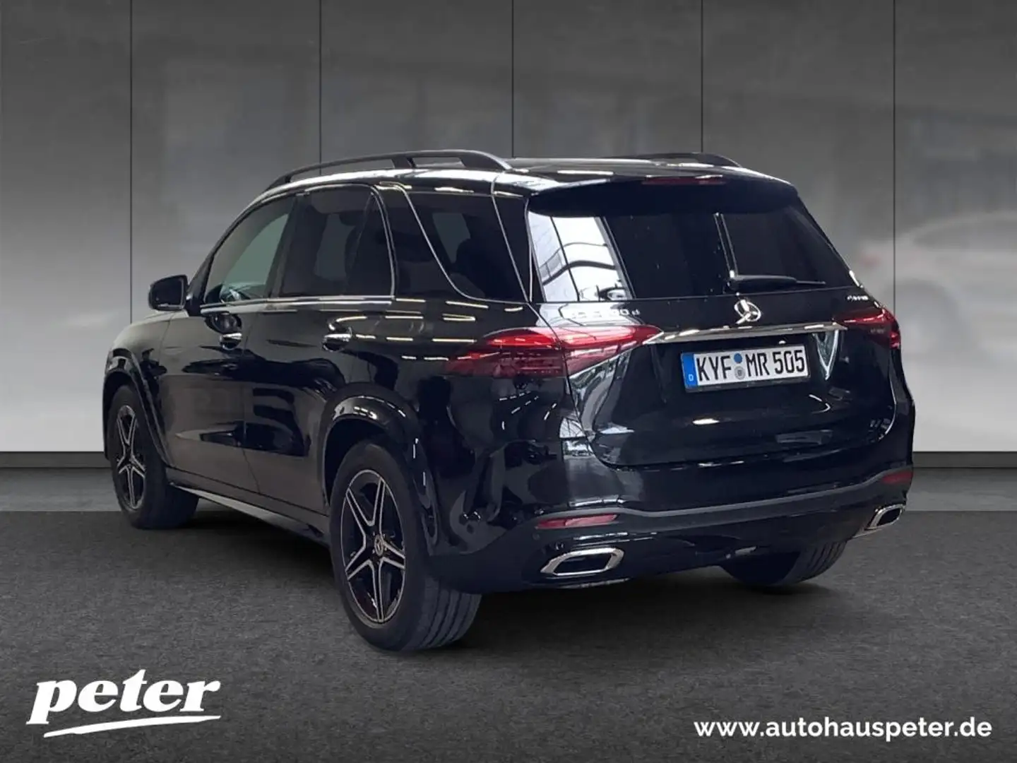 Mercedes-Benz GLE 300 d 4MATIC AMG+NIGHT+20"+MULTIBEAM+MEMORY Černá - 2