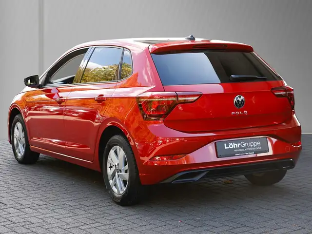 Volkswagen Polo view 6