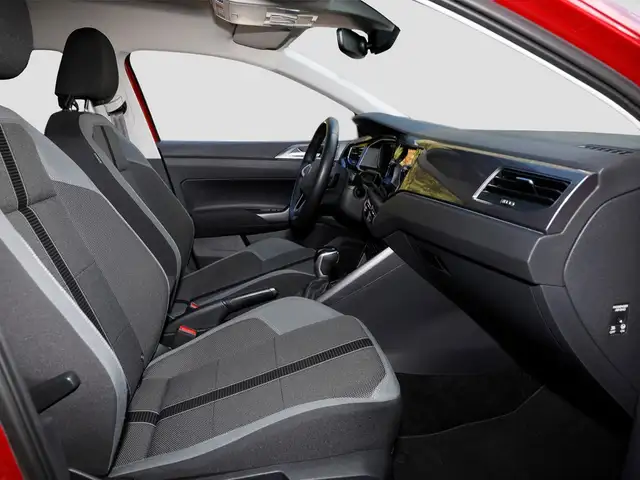 Volkswagen Polo view 9