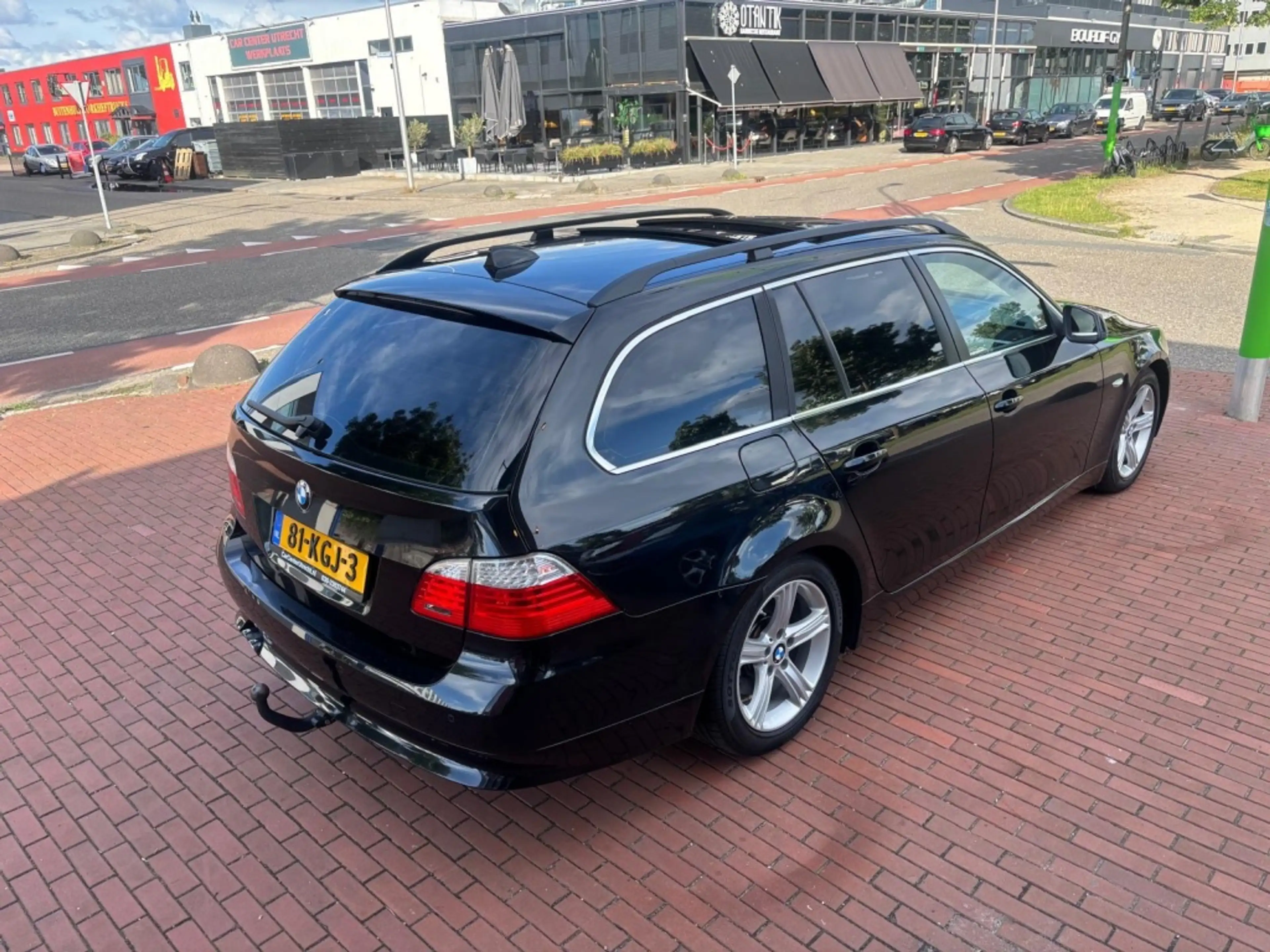 BMW 525 5-serie Touring 525i Business Line Edition II | tr — photo 4