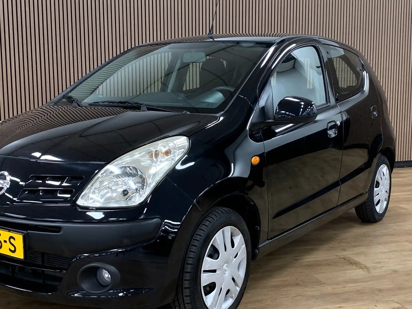 Nissan Pixo 1.0 Look|53000KM|Airco| Schwarz - 2