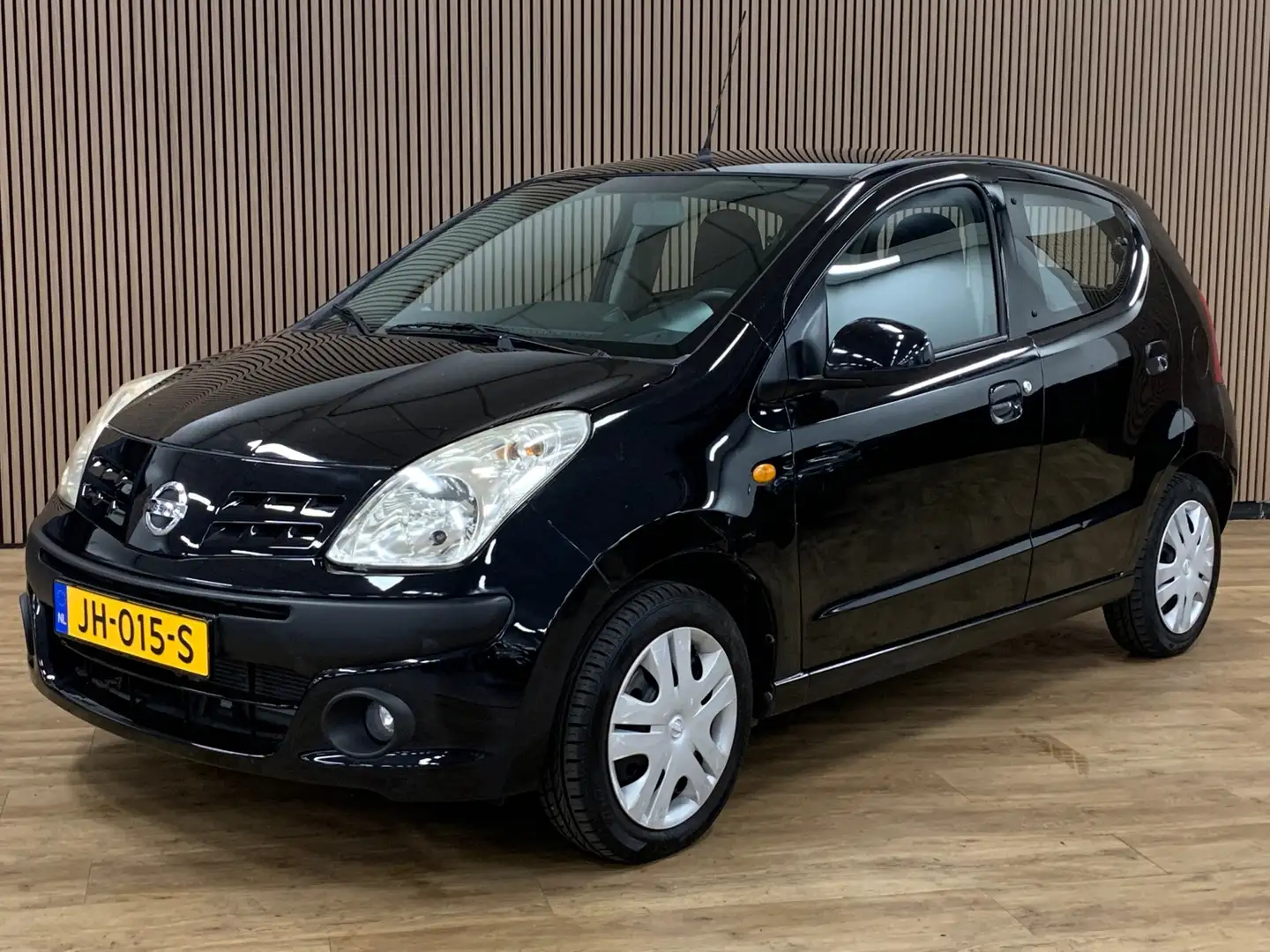 Nissan Pixo 1.0 Look|53000KM|Airco| Schwarz - 1