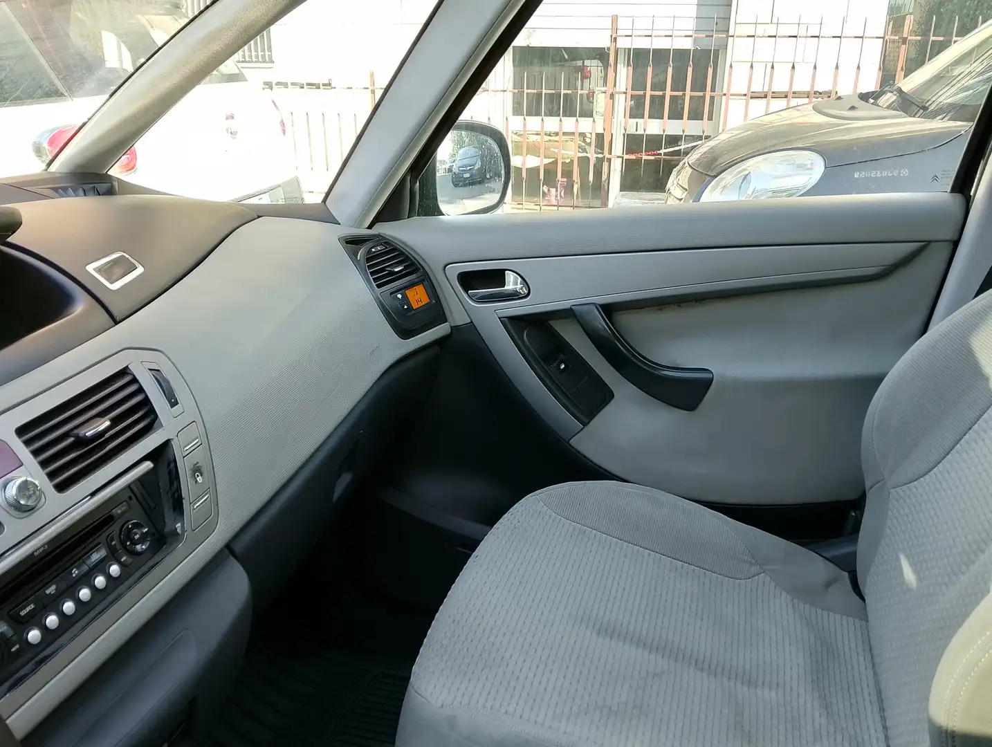 Citroen C4 Picasso Nero - 1