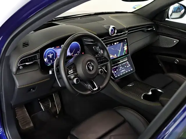 Maserati Grecale view 7