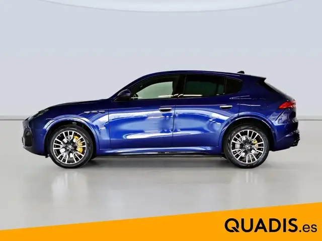 Maserati Grecale view 3
