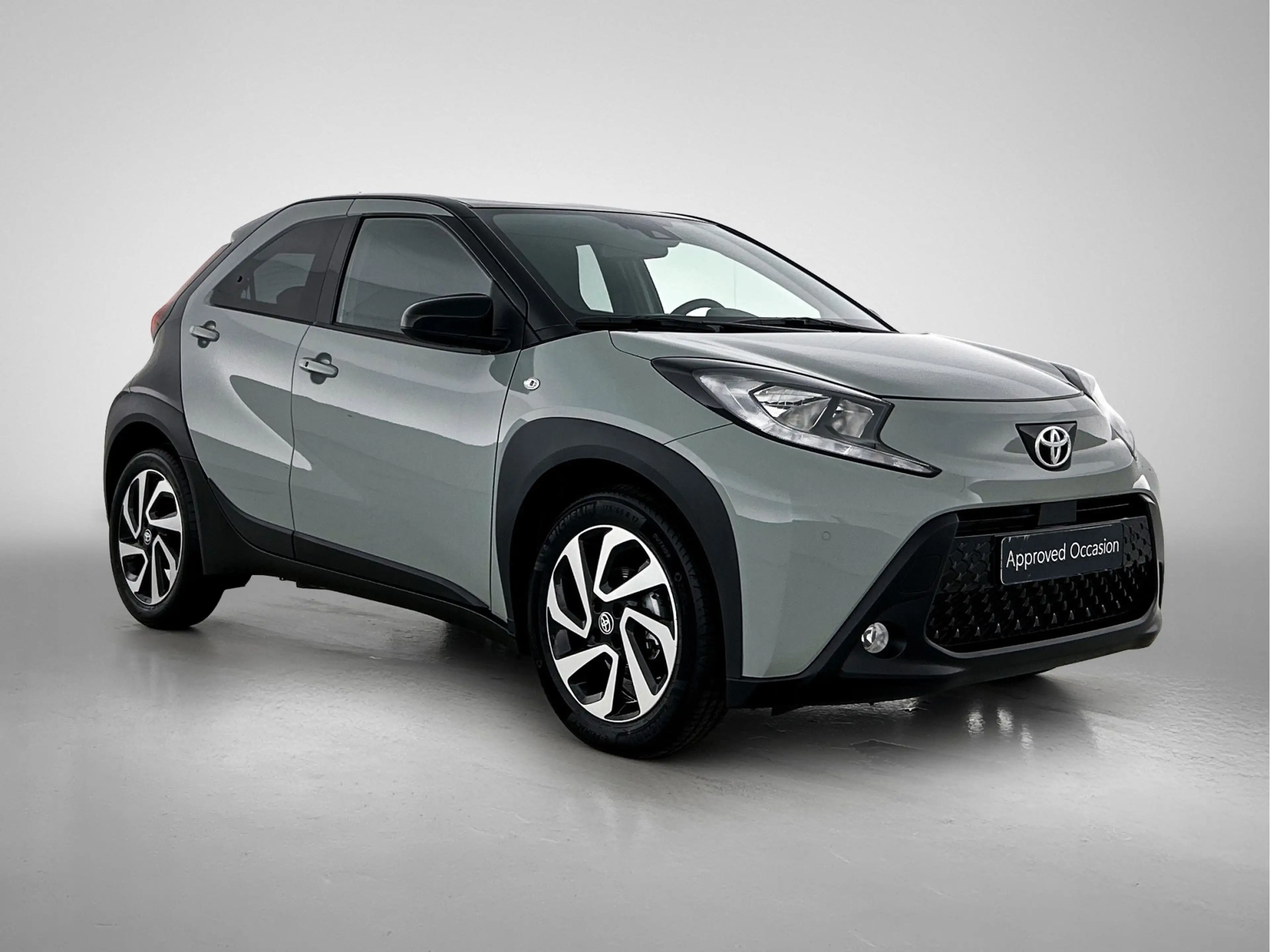 Toyota Aygo X 1.0 VVT-i S-CVT Pulse + | BTW Voertuig | Parkeerse — photo 14