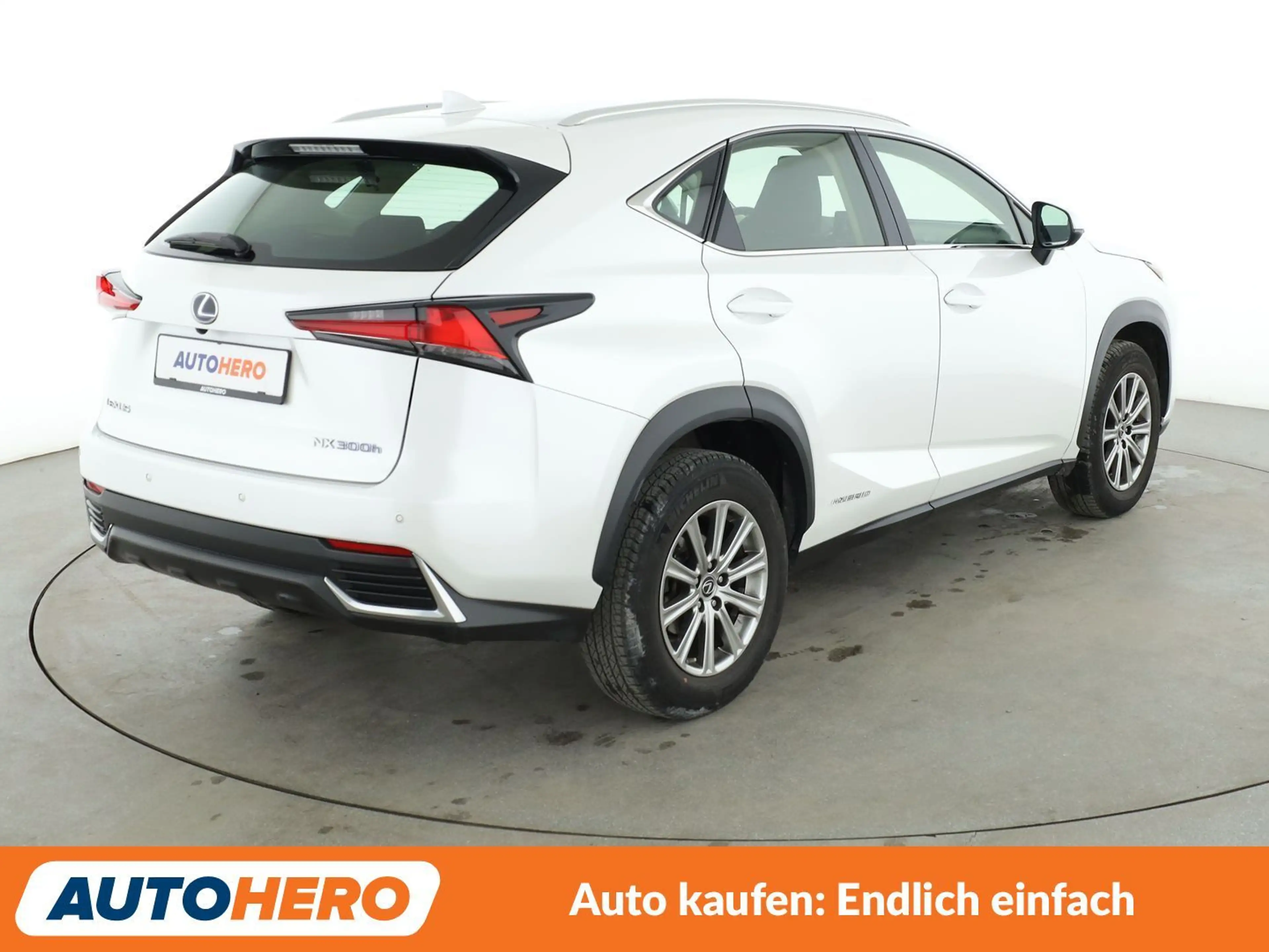 Lexus NX 300h NX 300h Amazing Edition Aut.*LED*CAM*TEMPO*SHZ*LHZ — photo 6