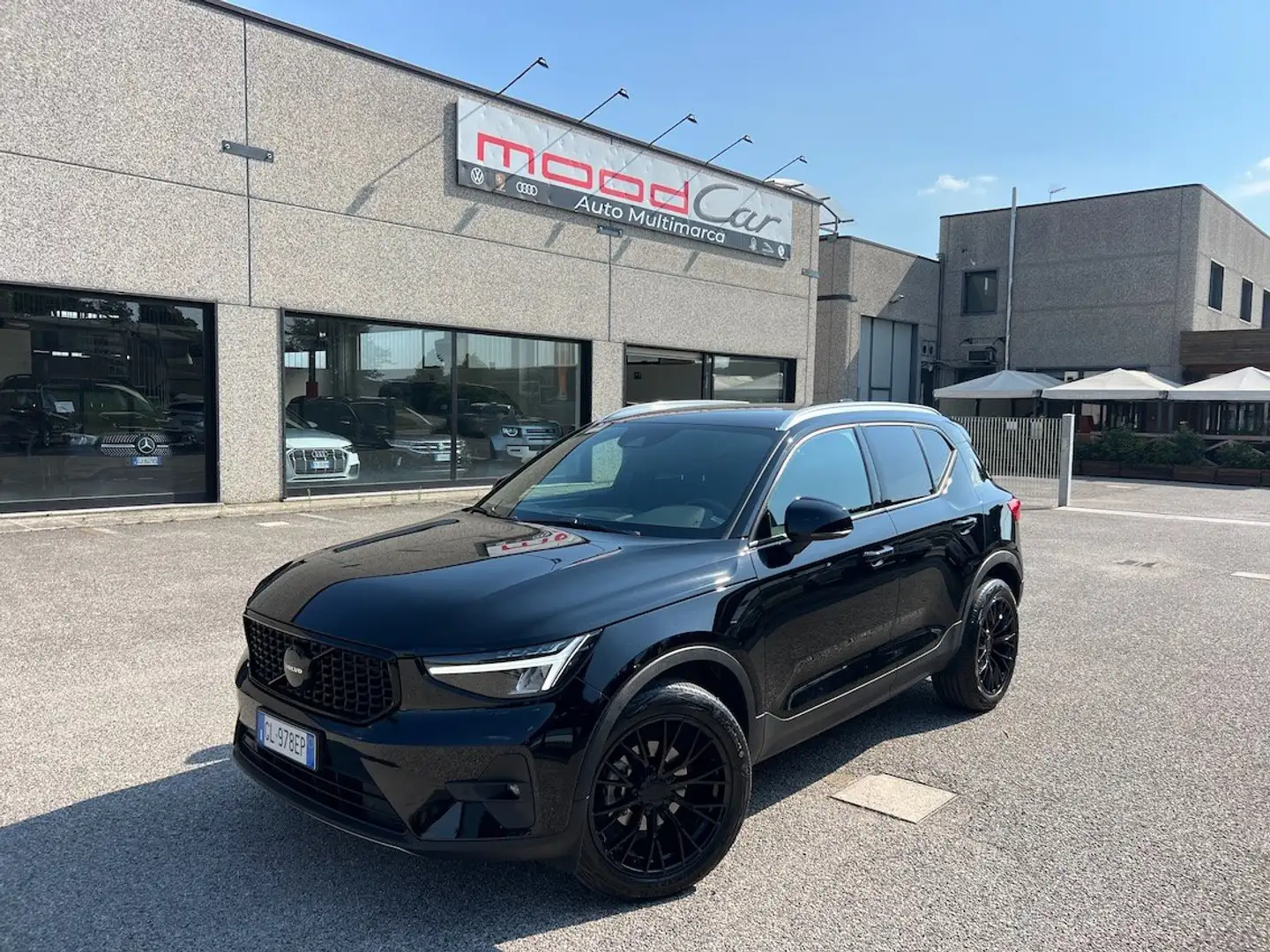 Volvo XC40 1.5 t2 Core auto - Unico Proprietario Full Opt. Nero - 1