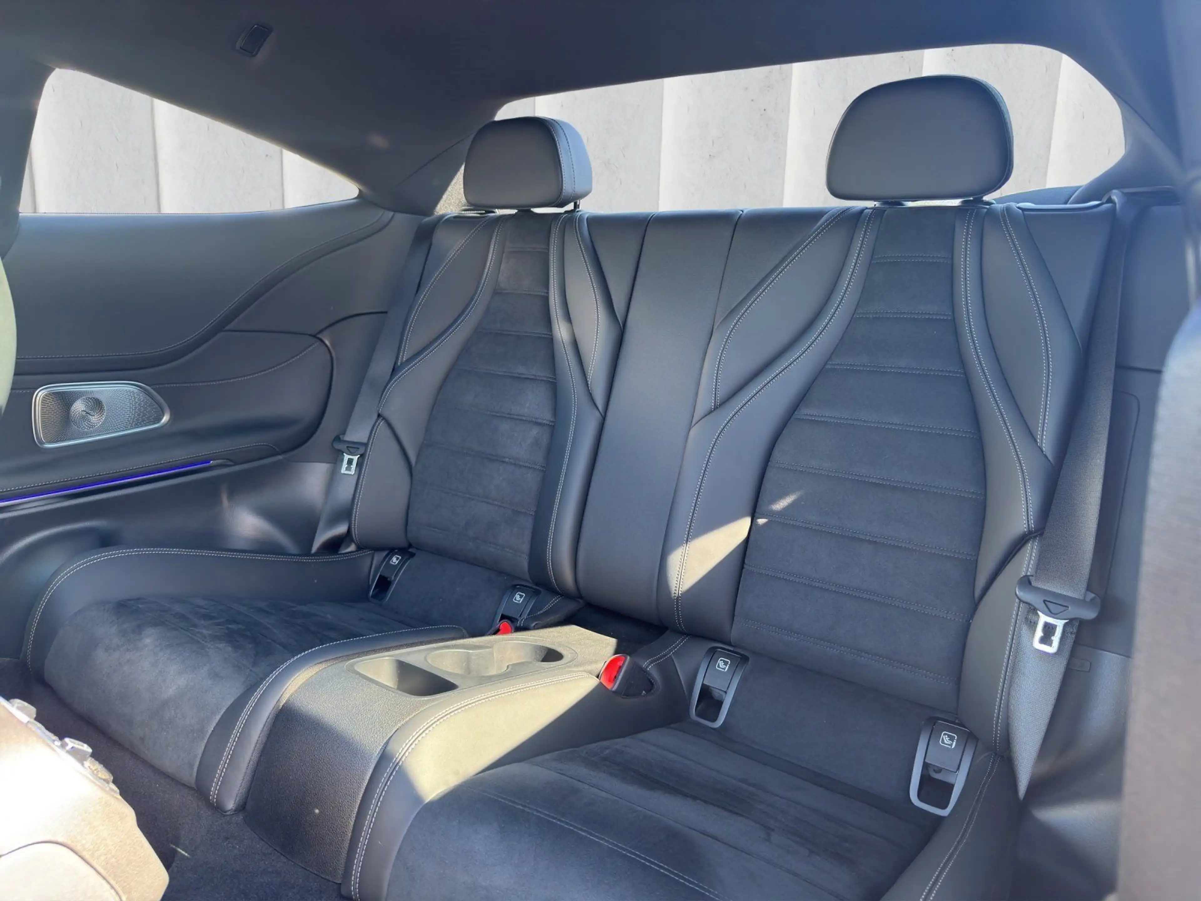 Mercedes-Benz CLE 220 d AMG Premium Night Pano Burm HUD Dig-Li — photo 13