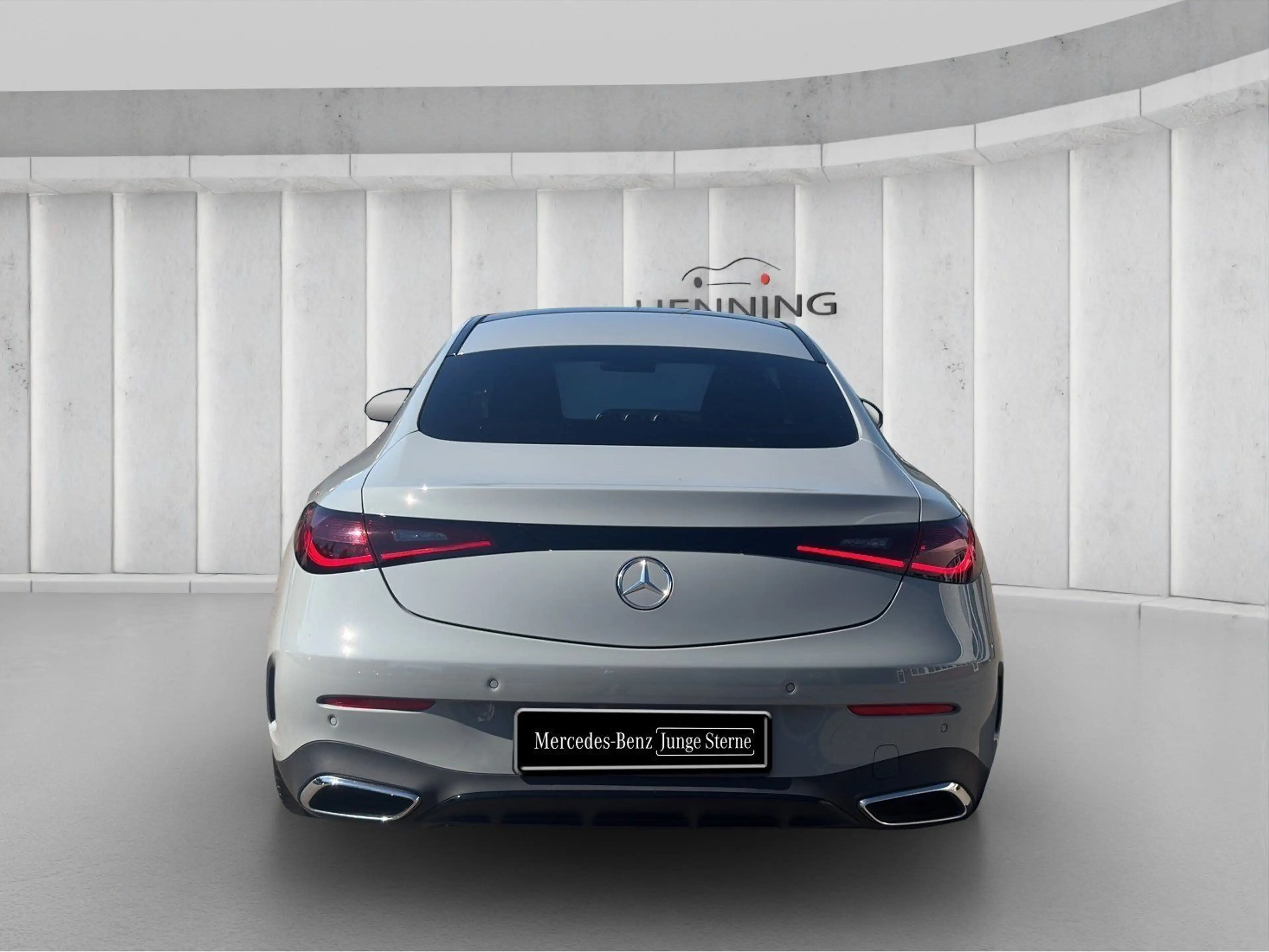 Mercedes-Benz CLE 220 d AMG Premium Night Pano Burm HUD Dig-Li — photo 4