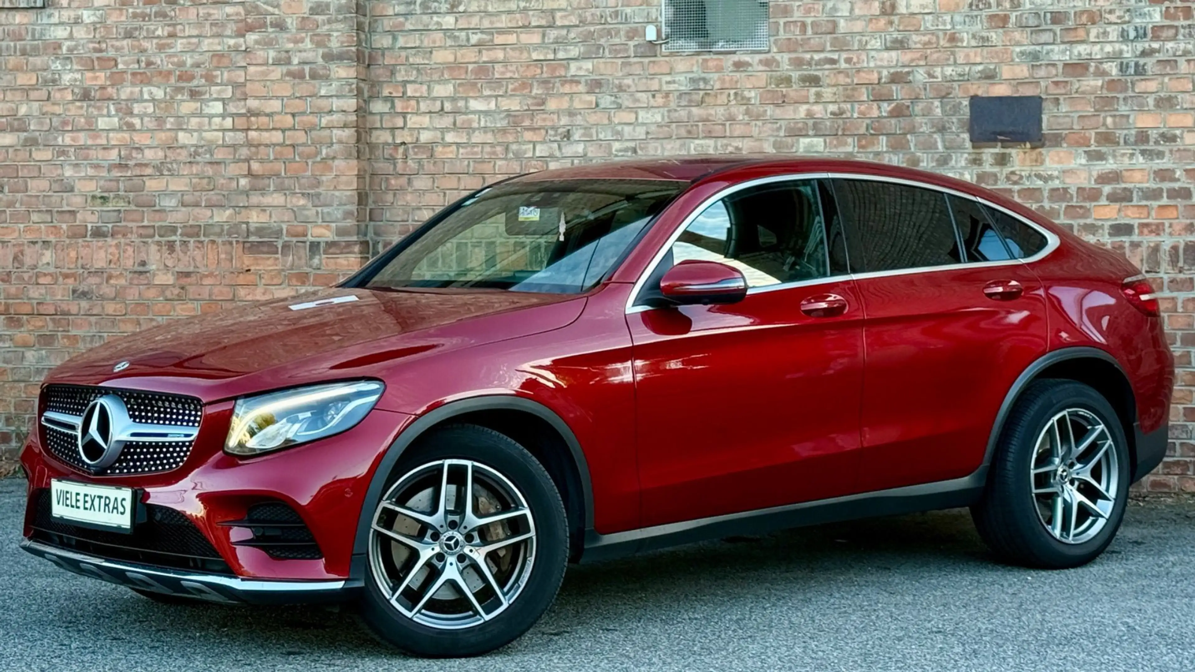 Mercedes-Benz GLC 250 d Coupe AMG Line *Viele-Extras +Servicegepflegt 4 — photo 3
