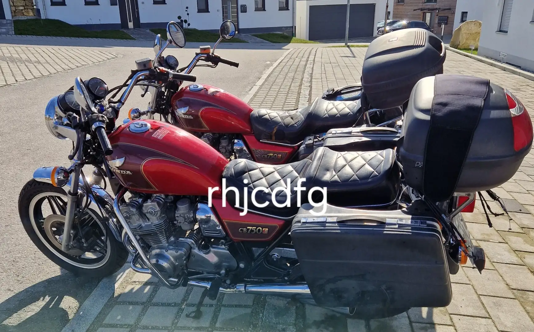 Honda CB 750 Piros - 1