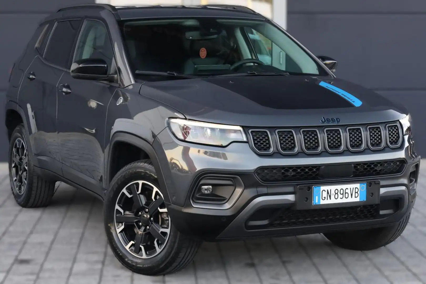 Jeep Compass Trailhawk 1.3 Turbo T4 240 CV PHEV AT6 4xe Grigio - 1